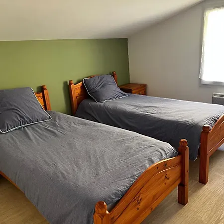 Camélia Apartamento La Réorthe